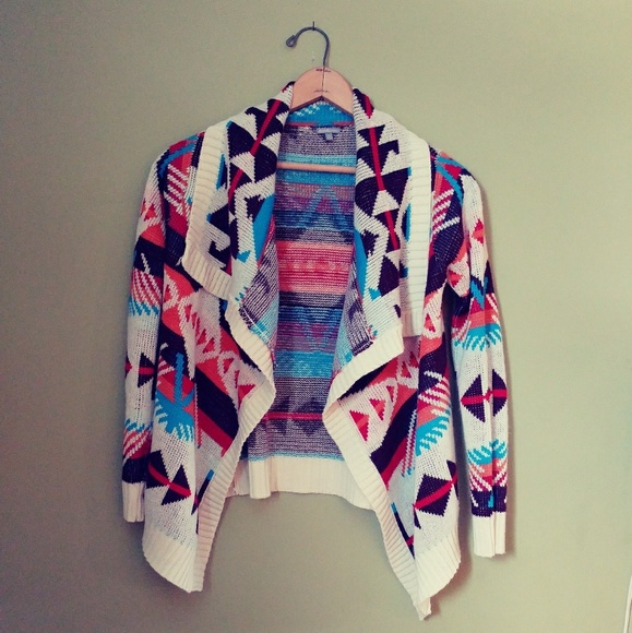 Charlotte Russe Sweaters - ⭐⭐ AZTEC SWEATER ⭐⭐